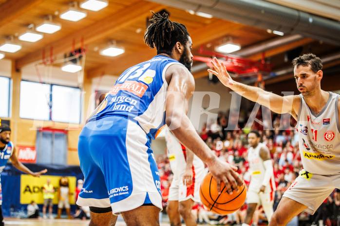 Basketball, win2day Basketball Superliga 2023/24, Halbfinale Spiel 5, Traiskirchen Lions, Oberwart Gunners, Kris Monroe (13)