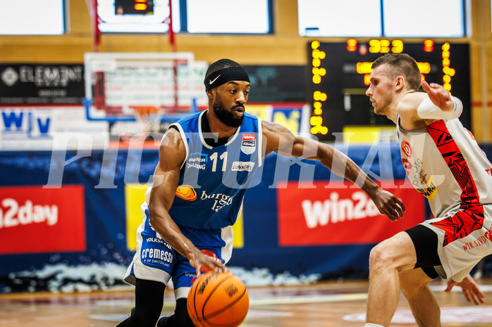 Basketball, win2day Basketball Superliga 2023/24, Halbfinale Spiel 5, Traiskirchen Lions, Oberwart Gunners, Derrek Brooks Jr. (11)