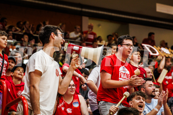 Basketball, win2day Basketball Superliga 2023/24, Halbfinale Spiel 5, Traiskirchen Lions, Oberwart Gunners, #lions fans