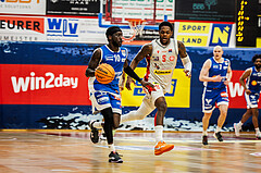Basketball, win2day Basketball Superliga 2023/24, Halbfinale Spiel 5, Traiskirchen Lions, Oberwart Gunners, Munis Tutu (10)