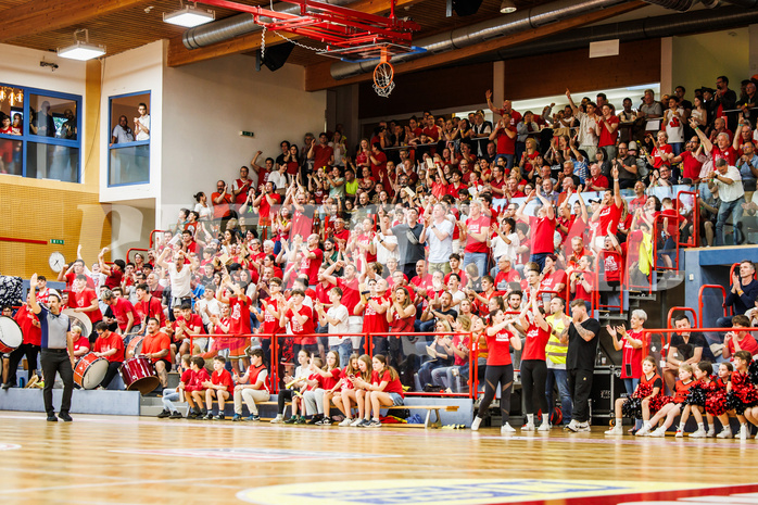 Basketball, win2day Basketball Superliga 2023/24, Halbfinale Spiel 5, Traiskirchen Lions, Oberwart Gunners, #lions fans