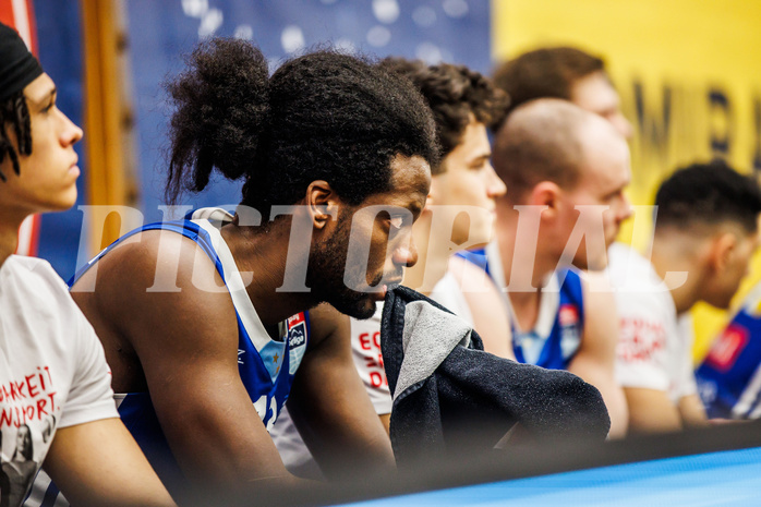 Basketball, Win2Day Superliga 2024/25, 2. Platzierungsrunde, Traiskirchen Lions, Oberwart Gunners, Quincy Diggs (13)