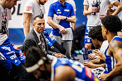 Basketball, Win2Day Superliga 2024/25, 2. Platzierungsrunde, Traiskirchen Lions, Oberwart Gunners, Matthew Otten (Head Coach)