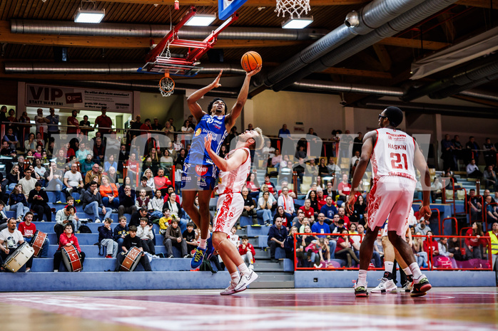 Basketball, Win2Day Superliga 2024/25, 2. Platzierungsrunde, Traiskirchen Lions, Oberwart Gunners, Robert Allen (10)