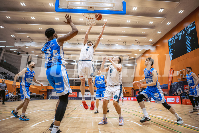 Basketball, Win2Day Superliga 2022/23, Grunddurchgang 19.Runde, Vienna Timberwolves, Oberwart Gunners, Chris Vogt (33)