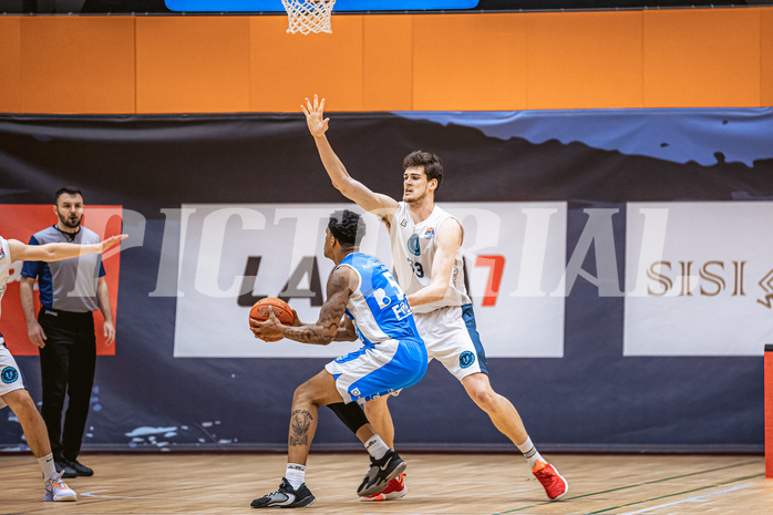 Basketball, Win2Day Superliga 2022/23, Grunddurchgang 19.Runde, Vienna Timberwolves, Oberwart Gunners, Shaquille Walters (13), Chris Vogt (33)