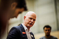 Basketball, Win2Day Superliga 2023/24, Grunddurchgang 6.Runde, SKN St. Pölten, Vienna Timberwolves, Mike Coffin (Head Coach)