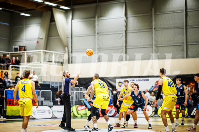Basketball, Win2Day Superliga 2023/24, Grunddurchgang 6.Runde, SKN St. Pölten, Vienna Timberwolves, Nebosja Dukic (13)