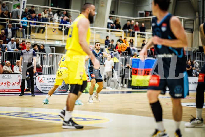 Basketball, Win2Day Superliga 2023/24, Grunddurchgang 6.Runde, SKN St. Pölten, Vienna Timberwolves, Jakob Szkutta (10)