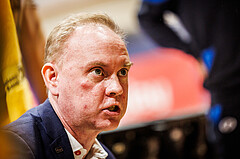 Basketball, win2day Basketball Superliga 2023/224, Grunddurchgang Runde 6, BBC Nord Dragonz, Gmunden Swans, Anton Mirolybov (Head Coach)