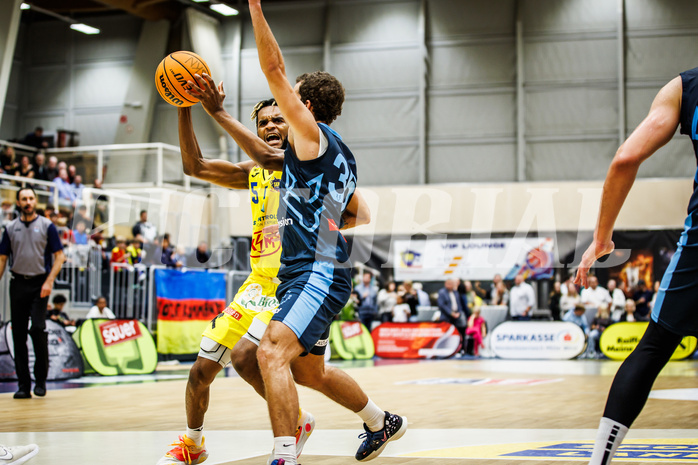 Basketball, Win2Day Superliga 2023/24, Grunddurchgang 6.Runde, SKN St. Pölten, Vienna Timberwolves, Michael Anthony Randolph Jr. (5)