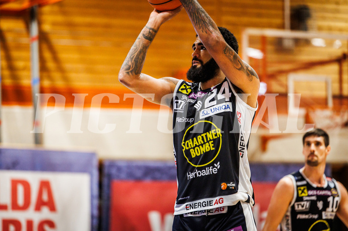 Basketball, win2day Basketball Superliga 2023/224, Grunddurchgang Runde 6, BBC Nord Dragonz, Gmunden Swans, Trey Alex Moses (24)