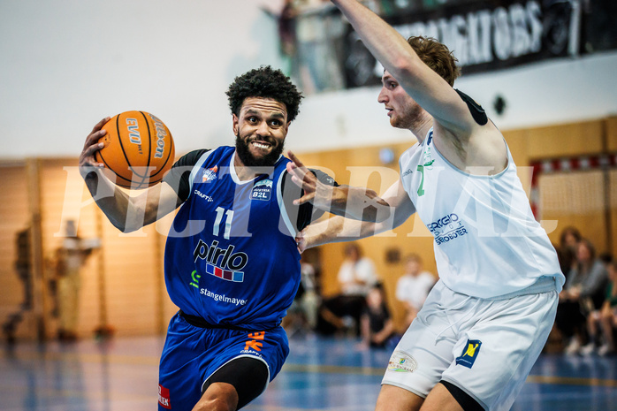 Basketball, Basketball Zweite Liga 2024/25, Viertelfinale Spiel 2, UDW Alligators, Kufstein Towers, Samme Samoro Njie Unger (11), Luis Göd (2)