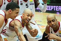 Basketball ABL 2012/13 Snickers-Playoff  Finale 5. Spiel BC Zepter Vienna vs. Redwell Gunners Oberwart, Shawn Ray (6), Maurice Pearson (10), Ryan Richards (8)












 































