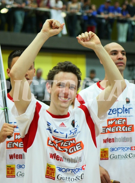 Basketball ABL 2012/13 Snickers-Playoff  Finale 5. Spiel BC Zepter Vienna vs. Redwell Gunners Oberwart, Benedikt Danek (9)











 































