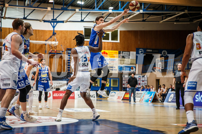 Basketball, bet-at-home Basketball Superliga 2020/21, Platzierungsrunde, 1. Runde, Oberwart Gunners, Gmunden Swans, Benedikt Güttl (7)