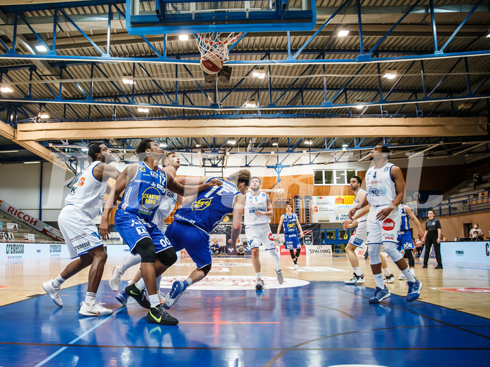 Basketball, bet-at-home Basketball Superliga 2020/21, Platzierungsrunde, 1. Runde, Oberwart Gunners, Gmunden Swans, Stephon Jelks (12)
