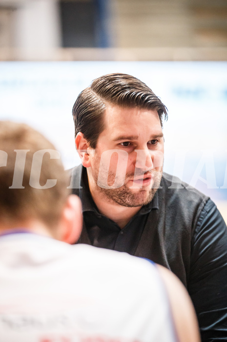 Basketball, bet-at-home Basketball Superliga 2020/21, Platzierungsrunde, 1. Runde, Oberwart Gunners, Gmunden Swans, Horst Leitner (Coach)