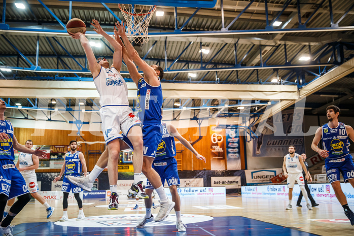 Basketball, bet-at-home Basketball Superliga 2020/21, Platzierungsrunde, 1. Runde, Oberwart Gunners, Gmunden Swans, Sebastian Käferle (7)