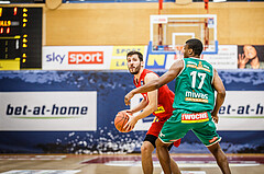 Basketball, bet-at-home Basketball Superliga 2021/22, Grunddurchgang 5.Runde, Traiskirchen Lions, Kapfenberg Bulls, Tihomir Vranjes (7)