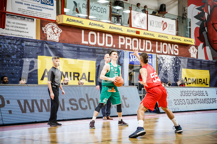 Basketball, bet-at-home Basketball Superliga 2021/22, Grunddurchgang 5.Runde, Traiskirchen Lions, Kapfenberg Bulls, Tobias Schrittwieser (14)