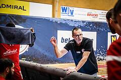 Basketball, bet-at-home Basketball Superliga 2021/22, Grunddurchgang 5.Runde, Traiskirchen Lions, Kapfenberg Bulls, Nenad Josipovic (Head Coach)