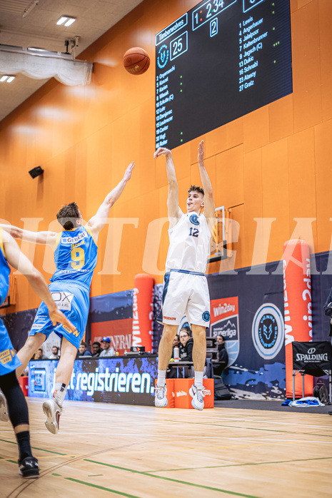 Basketball, Win2Day Superliga 2022/23, Grunddurchgang 22.Runde, Vienna Timberwolves, SKN St. Pölten Basketball, Jakob Lohr (12)