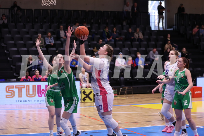 18.02.2023, Graz, Raiffeisen Sportpark, Basketball Damen Superliga 2022/23, Grunddurchgang 13.Runde, UBSC-DBBC Graz vs. KOS Celovec Damen,  
