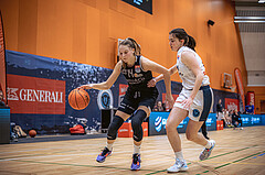 Basketball, Win2Day Basketball Damen Superliga 2022/23, Grunddurchgang 13.Runde, Vienna Timberwolves, Basket Flames, Lara Brunner (14), Lilian Schwarzenecker (12)