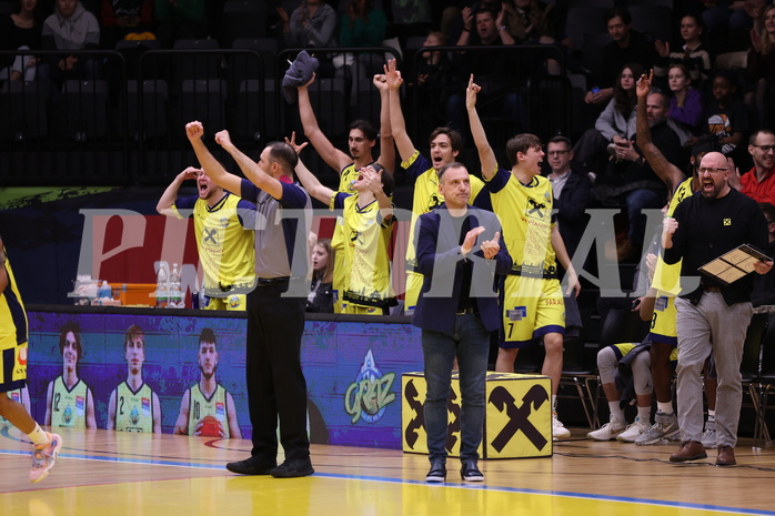 18.02.2023, Graz, Raiffeisen Sportpark Graz, Basketball Superliga 2022/23, Grunddurchgang, Runde 22, UBSC Raiffeisen Graz vs. Unger Steel Gunners Oberwart