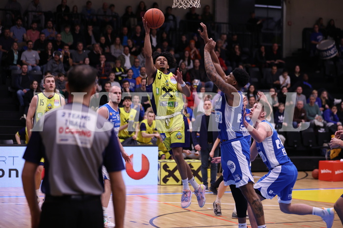 18.02.2023, Graz, Raiffeisen Sportpark Graz, Basketball Superliga 2022/23, Grunddurchgang, Runde 22, UBSC Raiffeisen Graz vs. Unger Steel Gunners Oberwart
