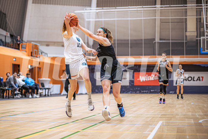 Basketball, Win2Day Basketball Damen Superliga 2022/23, Grunddurchgang 13.Runde, Vienna Timberwolves, Basket Flames, Charlotte Schomburg (13), LouLou Kenens (7)
