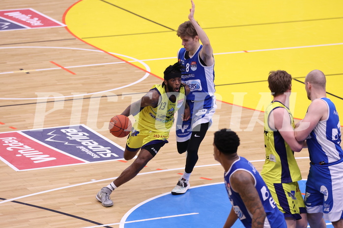 18.02.2023, Graz, Raiffeisen Sportpark Graz, Basketball Superliga 2022/23, Grunddurchgang, Runde 22, UBSC Raiffeisen Graz vs. Unger Steel Gunners Oberwart