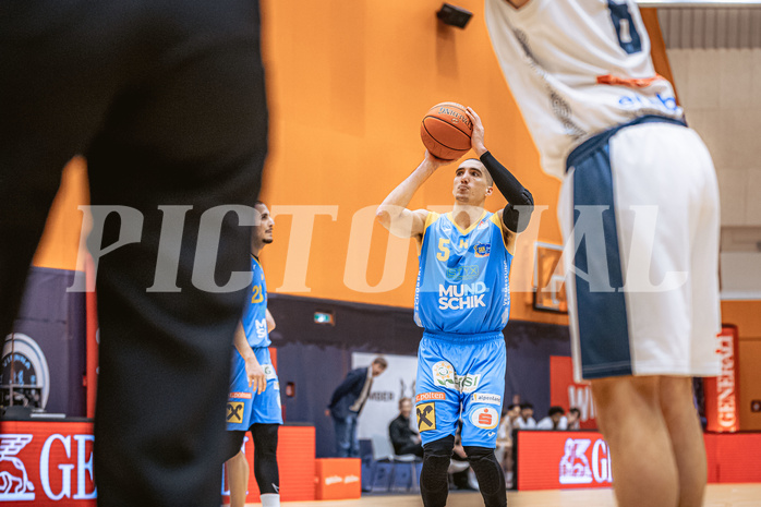 Basketball, Win2Day Superliga 2022/23, Grunddurchgang 22.Runde, Vienna Timberwolves, SKN St. Pölten Basketball, Philip Jalalpoor (5)