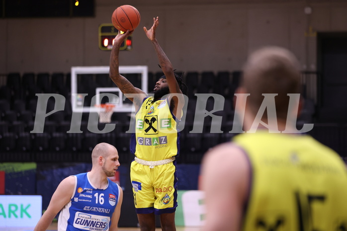 18.02.2023, Graz, Raiffeisen Sportpark Graz, Basketball Superliga 2022/23, Grunddurchgang, Runde 22, UBSC Raiffeisen Graz vs. Unger Steel Gunners Oberwart