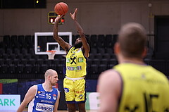 18.02.2023, Graz, Raiffeisen Sportpark Graz, Basketball Superliga 2022/23, Grunddurchgang, Runde 22, UBSC Raiffeisen Graz vs. Unger Steel Gunners Oberwart