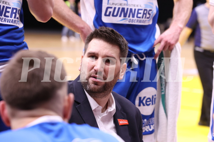 18.02.2023, Graz, Raiffeisen Sportpark Graz, Basketball Superliga 2022/23, Grunddurchgang, Runde 22, UBSC Raiffeisen Graz vs. Unger Steel Gunners Oberwart