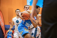 Basketball, Win2Day Superliga 2022/23, Grunddurchgang 22.Runde, Vienna Timberwolves, SKN St. Pölten Basketball, Elias Wlasak (8), Steven Kaltenbrunner (7)