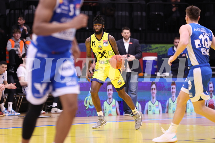 18.02.2023, Graz, Raiffeisen Sportpark Graz, Basketball Superliga 2022/23, Grunddurchgang, Runde 22, UBSC Raiffeisen Graz vs. Unger Steel Gunners Oberwart