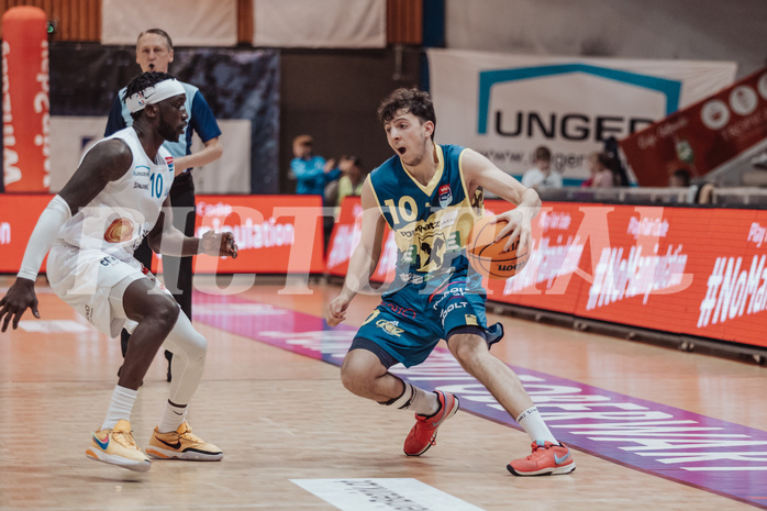 Basketball, Basketball Austria Cup 2023/24, Viertelfinale, Oberwart Gunners, UBSC Graz, Munis Tutu (10), Elias Podany (10), #nomanipulation