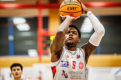 Basketball, Basketball Austria Cup 2023/24, Viertelfinale, Traiskirchen Lions, SKN St. Pölten, Davon Clare (5)