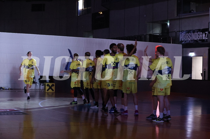 06.04.2025, Graz, Raiffeisen Sportpark Graz, Basketball Superliga 2024/25, 10. Platzierungsrunde, UBSC Graz - Traiskirchen Lions