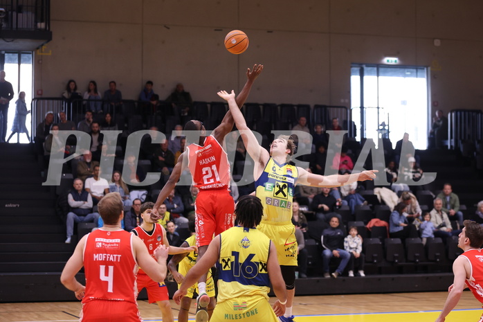 06.04.2025, Graz, Raiffeisen Sportpark Graz, Basketball Superliga 2024/25, 10. Platzierungsrunde, UBSC Graz - Traiskirchen Lions