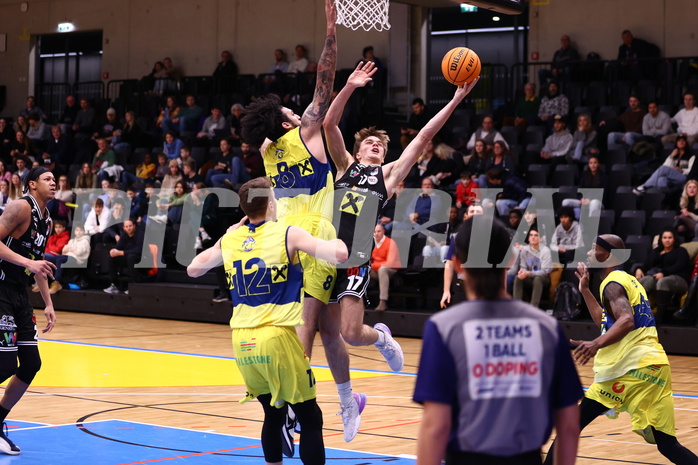 21.12.2023, Graz, Raiffeisen Sportpark Graz, Basketball Superliga 2023/24, Grunddurchgang, Runde 13, UBSC Raiffeisen Graz - Raiffeisen Flyers Wels