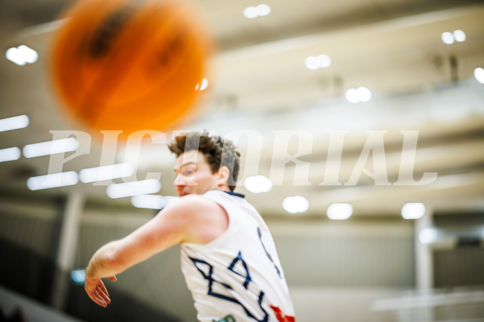 Basketball, Win2Day Superliga 2023/24, Grunddurchgang 13.Runde, Vienna Timberwolves, SKN St. Pölten, Philipp D'Angelo (9)