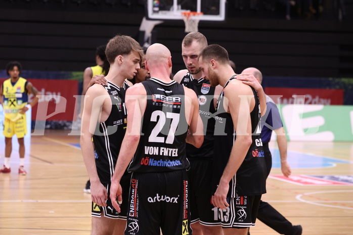 21.12.2023, Graz, Raiffeisen Sportpark Graz, Basketball Superliga 2023/24, Grunddurchgang, Runde 13, UBSC Raiffeisen Graz - Raiffeisen Flyers Wels