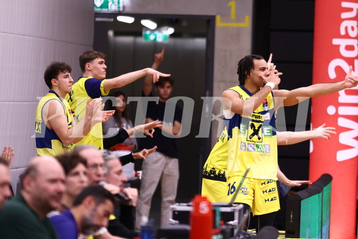 21.12.2023, Graz, Raiffeisen Sportpark Graz, Basketball Superliga 2023/24, Grunddurchgang, Runde 13, UBSC Raiffeisen Graz - Raiffeisen Flyers Wels