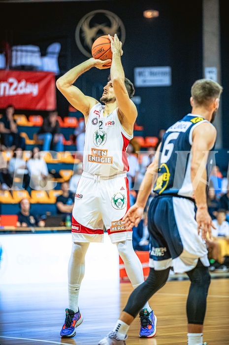 Basketball, Win2Day Superliga 2022/23, Grunddurchgang 1.Runde, Supercup, BC GGMT Vienna, Gmunden Swans, Fahrudin Manjgafic (2)