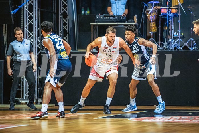 Basketball, Win2Day Superliga 2022/23, Grunddurchgang 1.Runde, Supercup, BC GGMT Vienna, Gmunden Swans, Jozo Rados (3), Urald King (20)