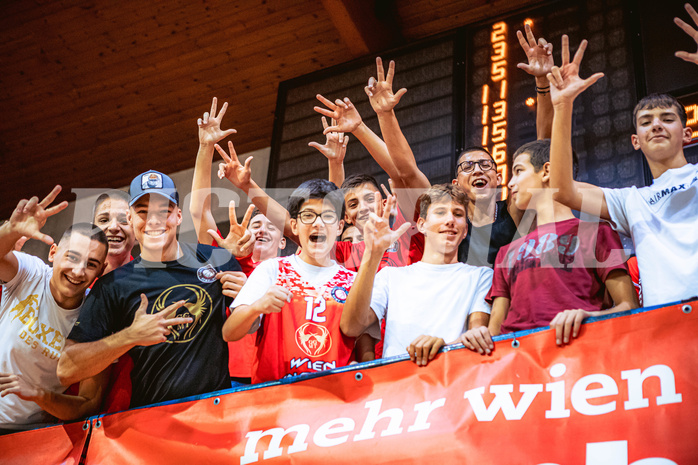 Basketball, Win2Day Superliga 2022/23, Grunddurchgang 1.Runde, Supercup, BC GGMT Vienna, Gmunden Swans, BC GGMT Vienna Fansektor
